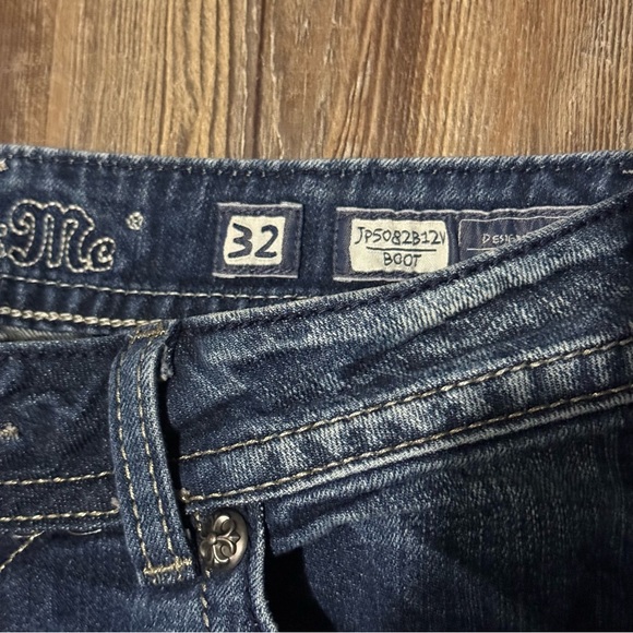Miss Me Bootcut Jeans Women's 32 Y2K Designer Mid Rise Cropped Denim - Picture 4 of 6